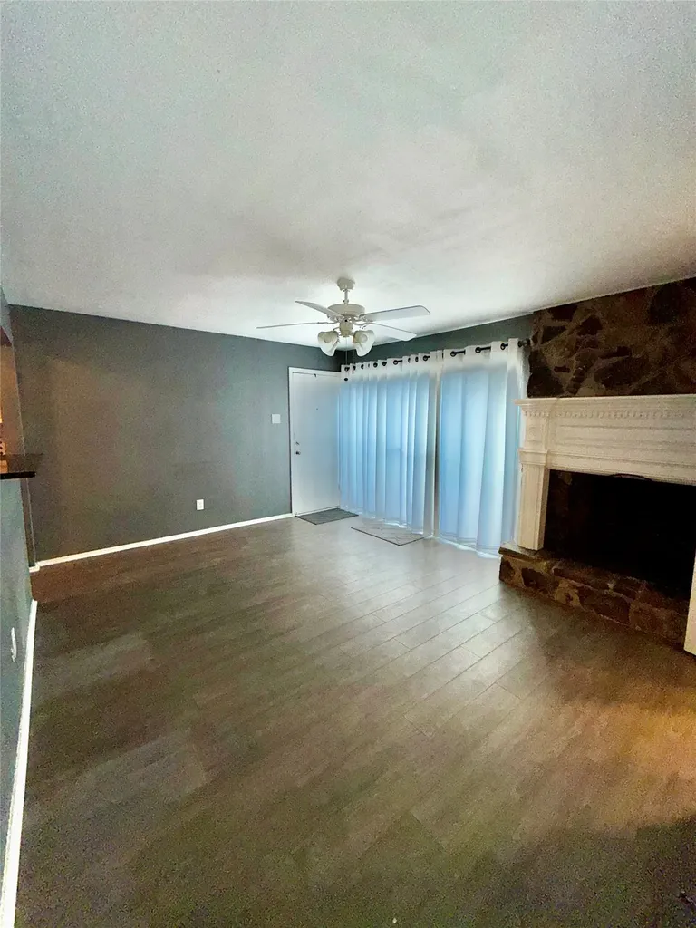 7855 Meadow Park Drive Dallas TX 75230