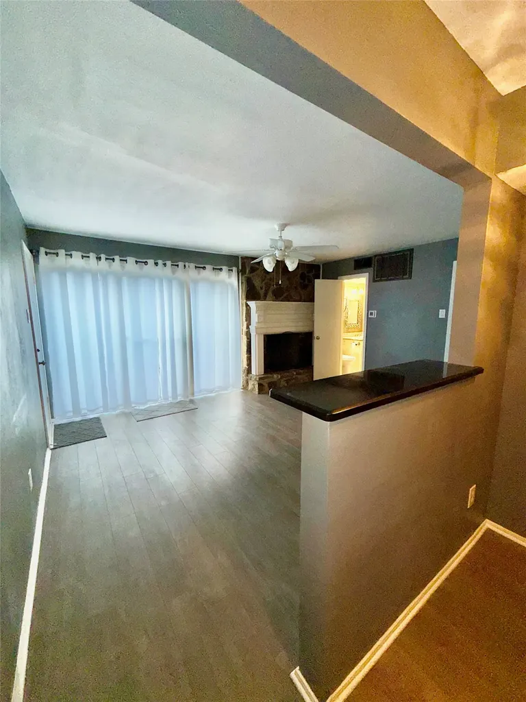 7855 Meadow Park Drive Dallas TX 75230