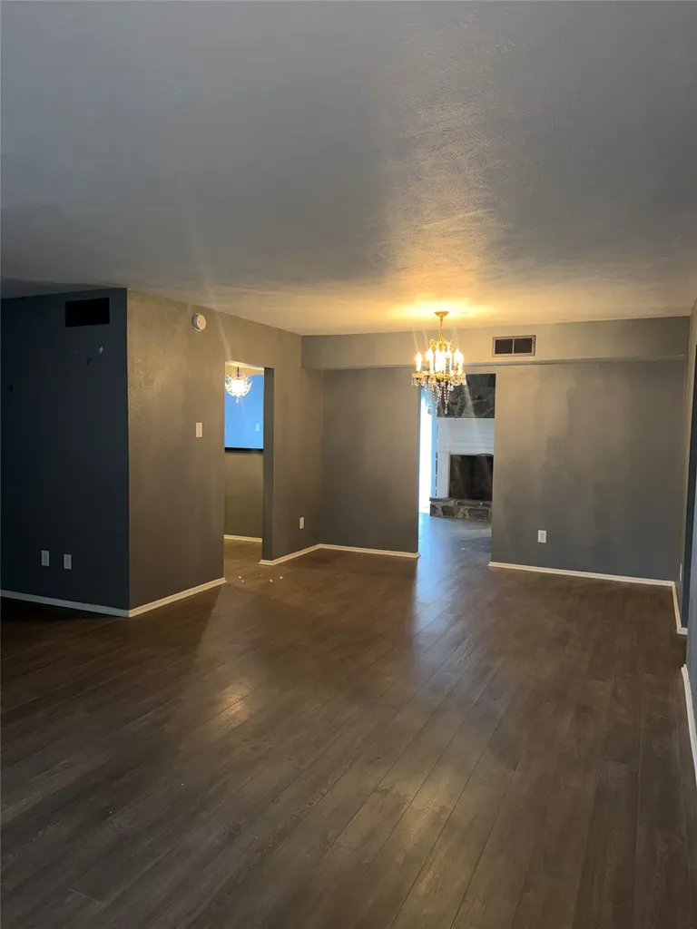 7855 Meadow Park Drive Dallas TX 75230
