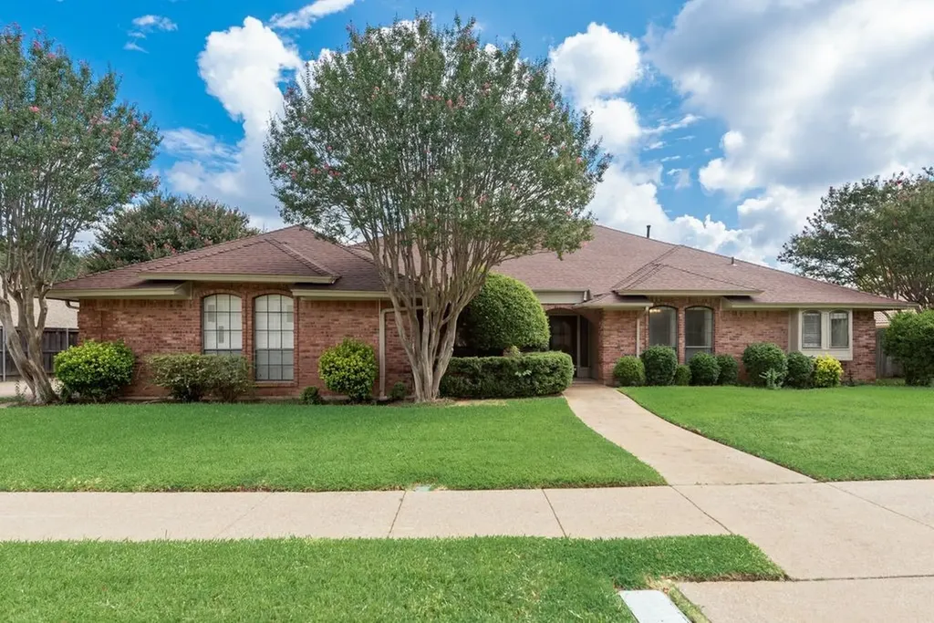 7005 Lake Mead Boulevard Arlington TX 76016