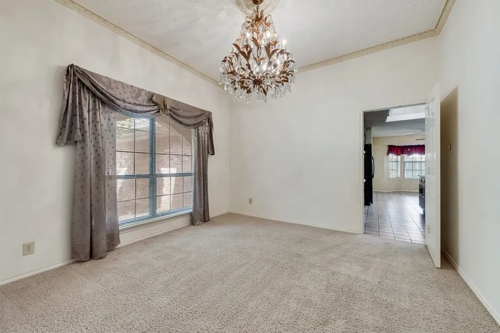 7005 Lake Mead Boulevard Arlington TX 76016
