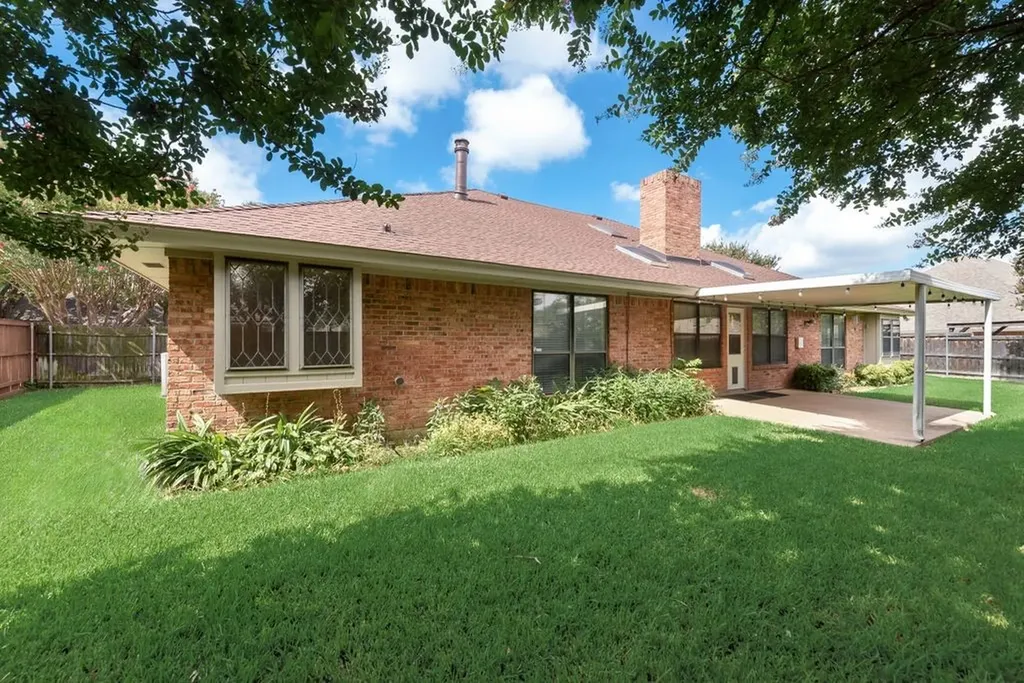 7005 Lake Mead Boulevard Arlington TX 76016