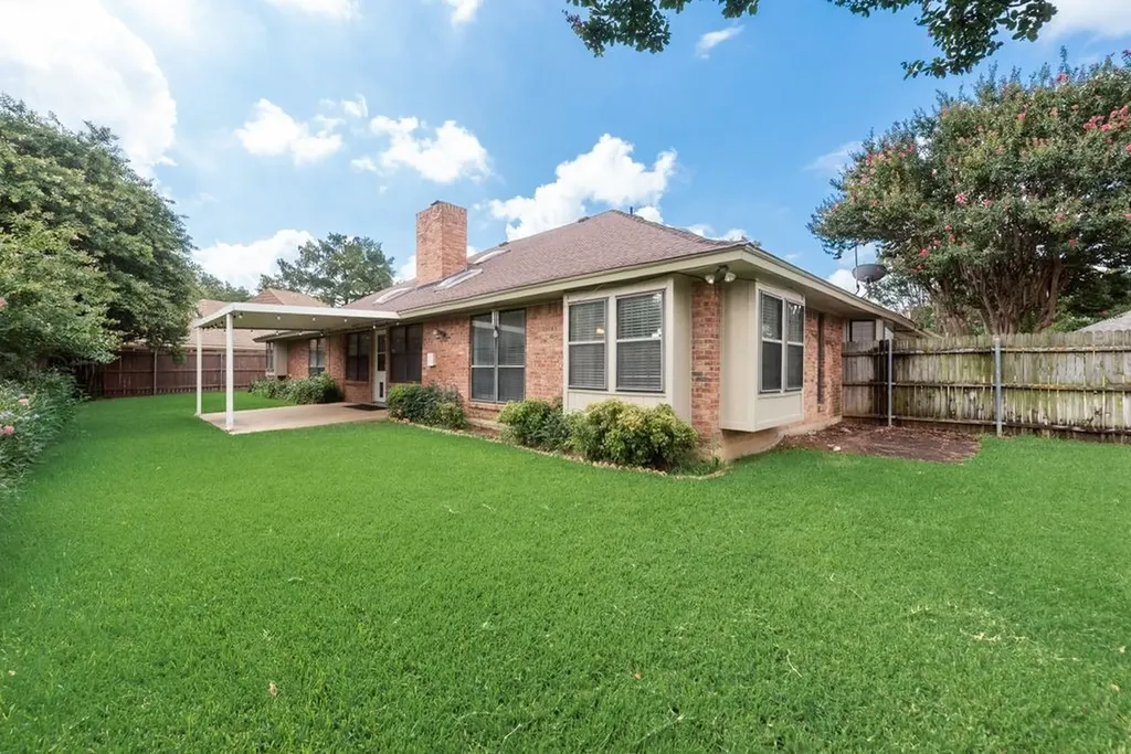 7005 Lake Mead Boulevard Arlington TX 76016