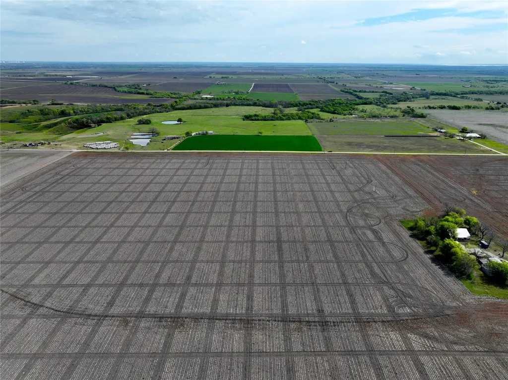 Tract 2 Hcr 3420 Malone TX 76660