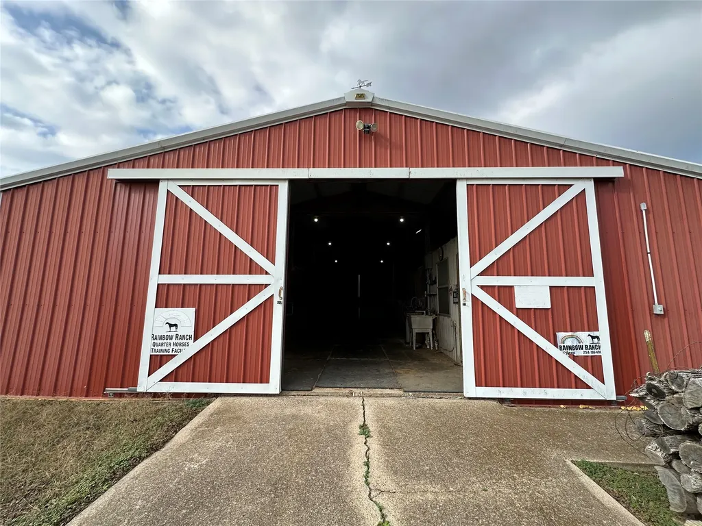 377C County Road 3244 Hico TX 76457