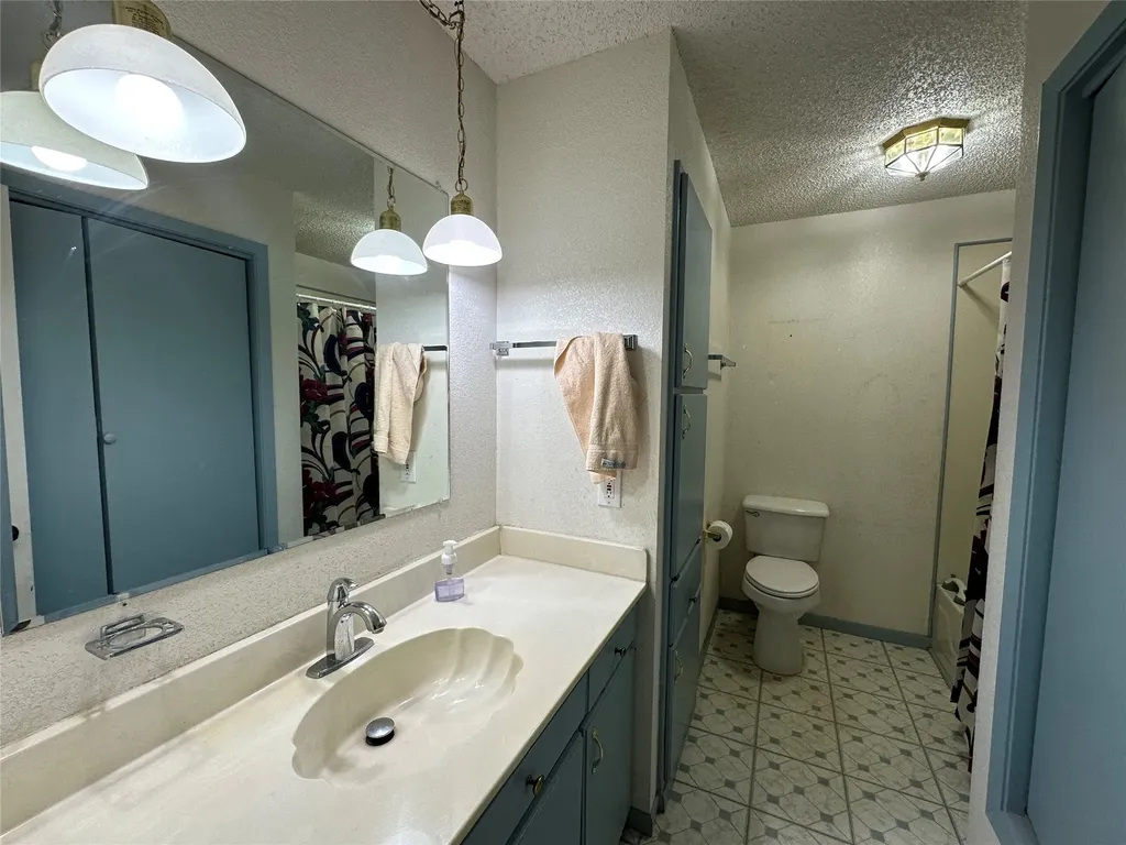 377C County Road 3244 Hico TX 76457