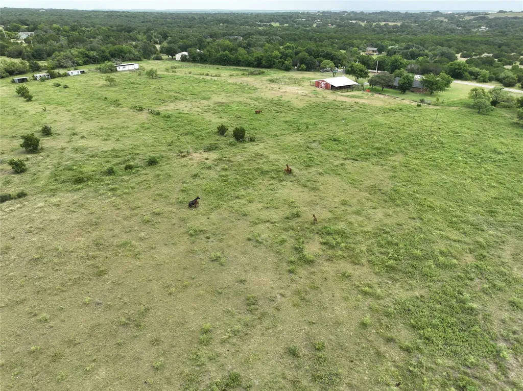 377C County Road 3244 Hico TX 76457