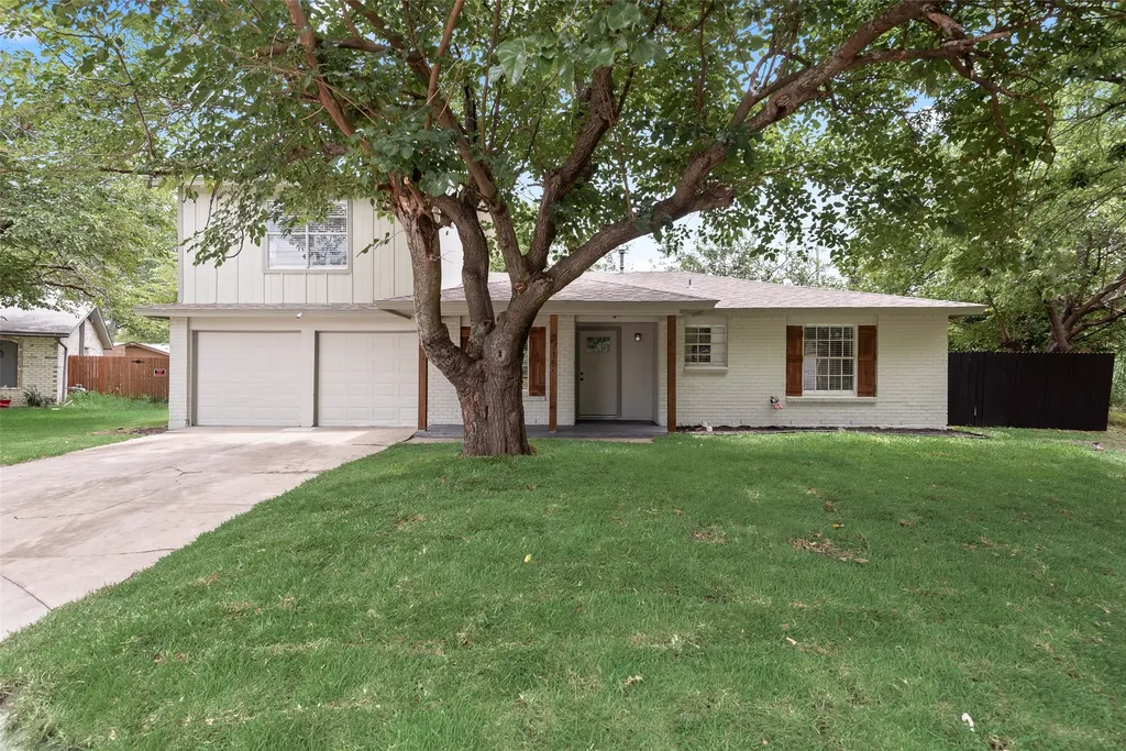 3715 Maxwell Court Arlington TX 76015