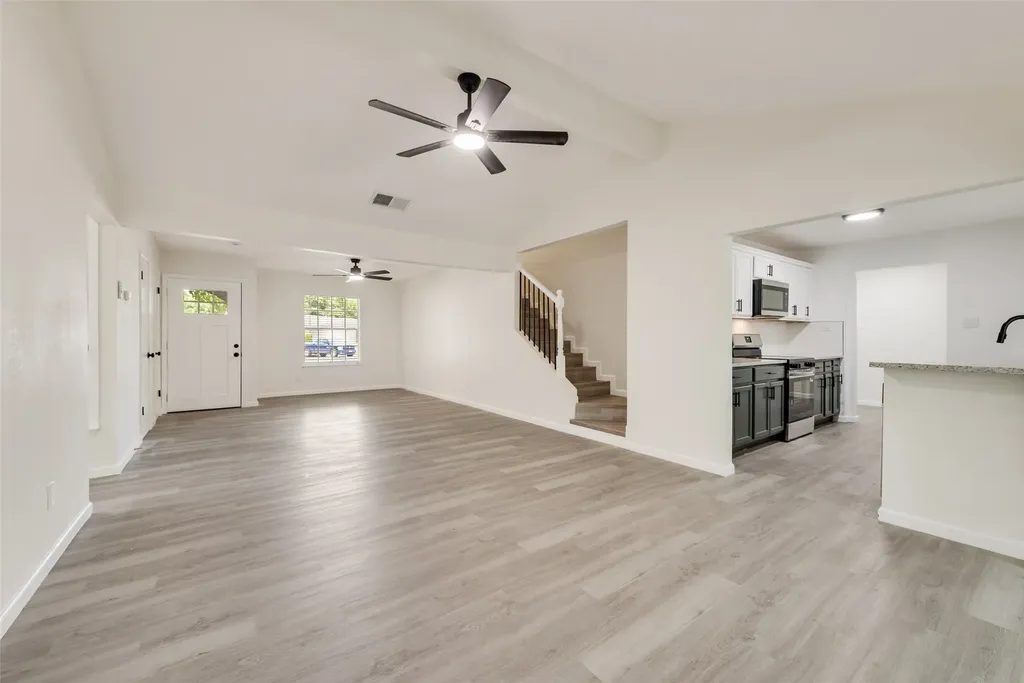 3715 Maxwell Court Arlington TX 76015