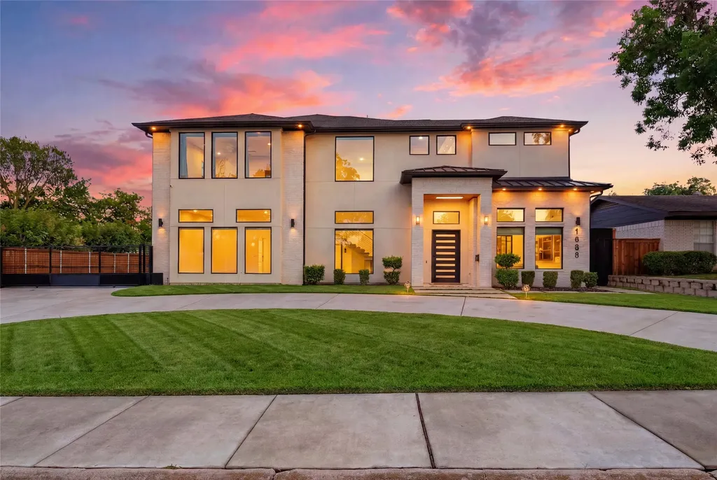 1608 Matagorda Drive Dallas TX 75232