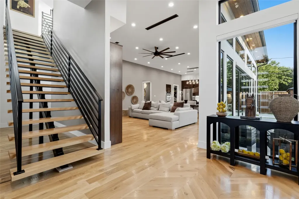 1608 Matagorda Drive Dallas TX 75232