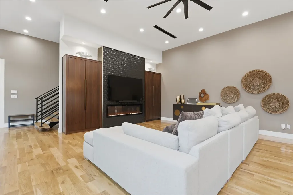 1608 Matagorda Drive Dallas TX 75232