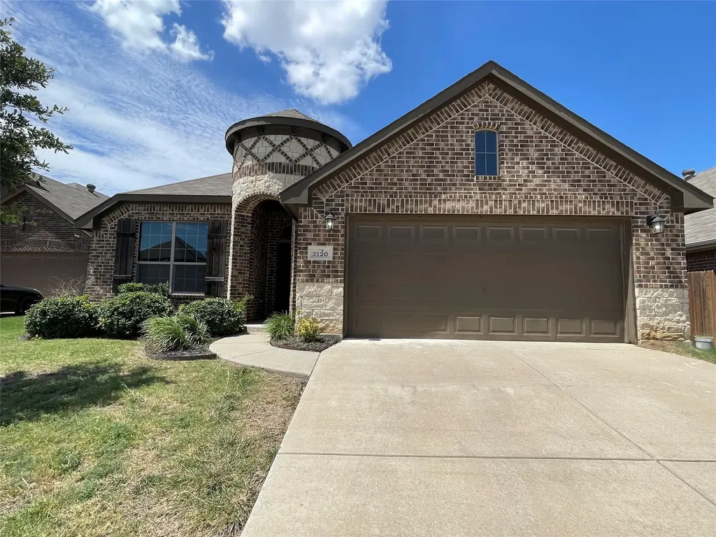 2120 Blakely Court Fort Worth TX 76134