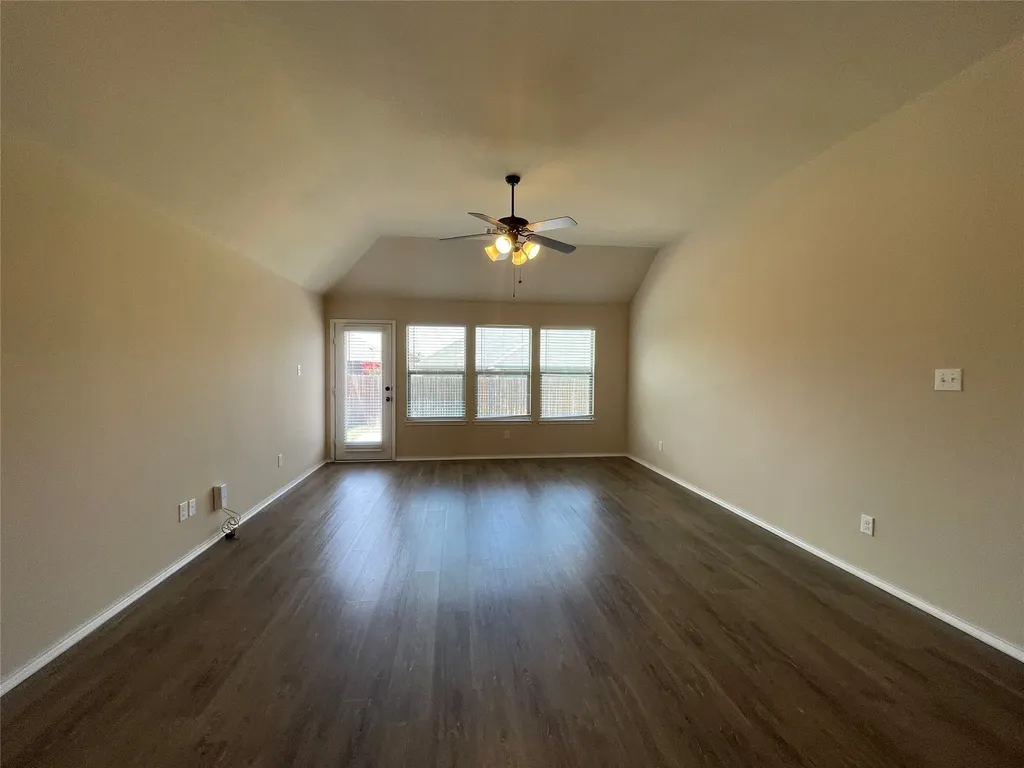 2120 Blakely Court Fort Worth TX 76134
