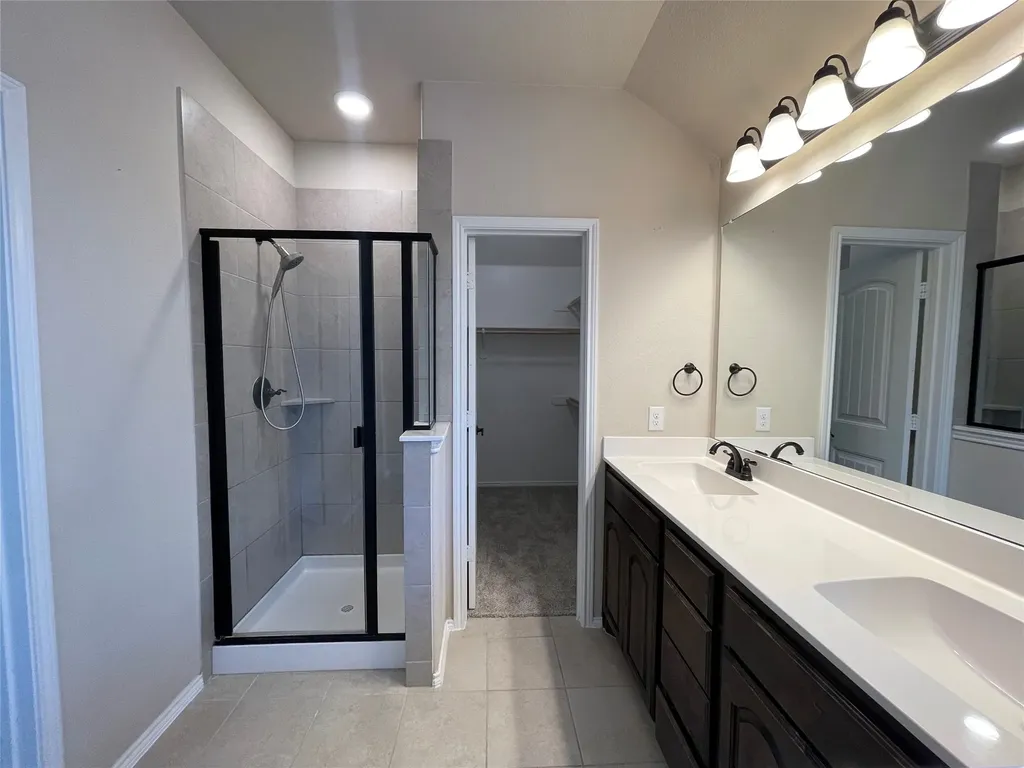 2120 Blakely Court Fort Worth TX 76134