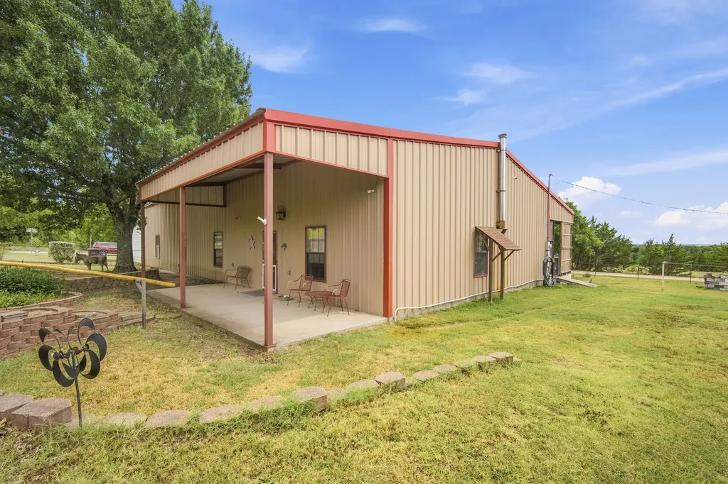 5821 Waterworks Road Midlothian TX 76065