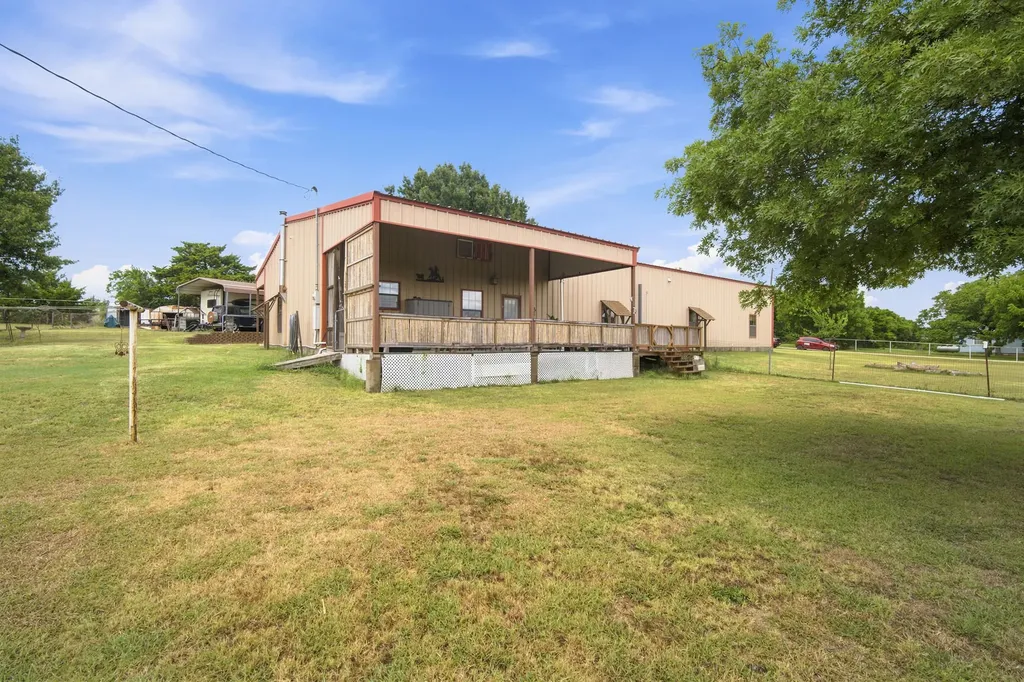 5821 Waterworks Road Midlothian TX 76065