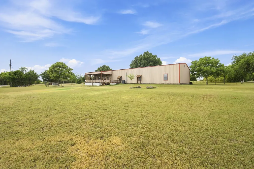 5821 Waterworks Road Midlothian TX 76065