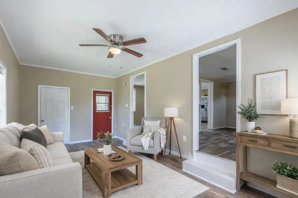 207 N Avenue U Clifton TX 76634