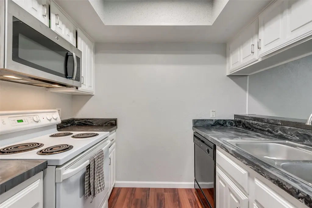 2643 Via Ventura Circle Carrollton TX 75006