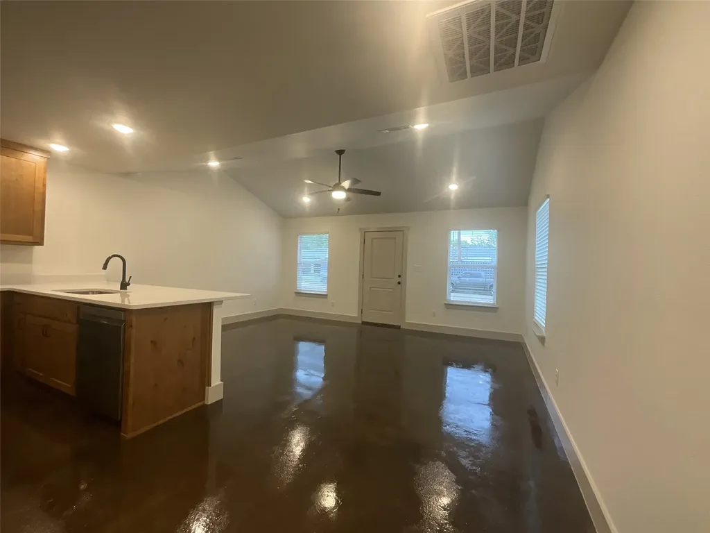 533 Bradburn Road Grand Saline TX 75140
