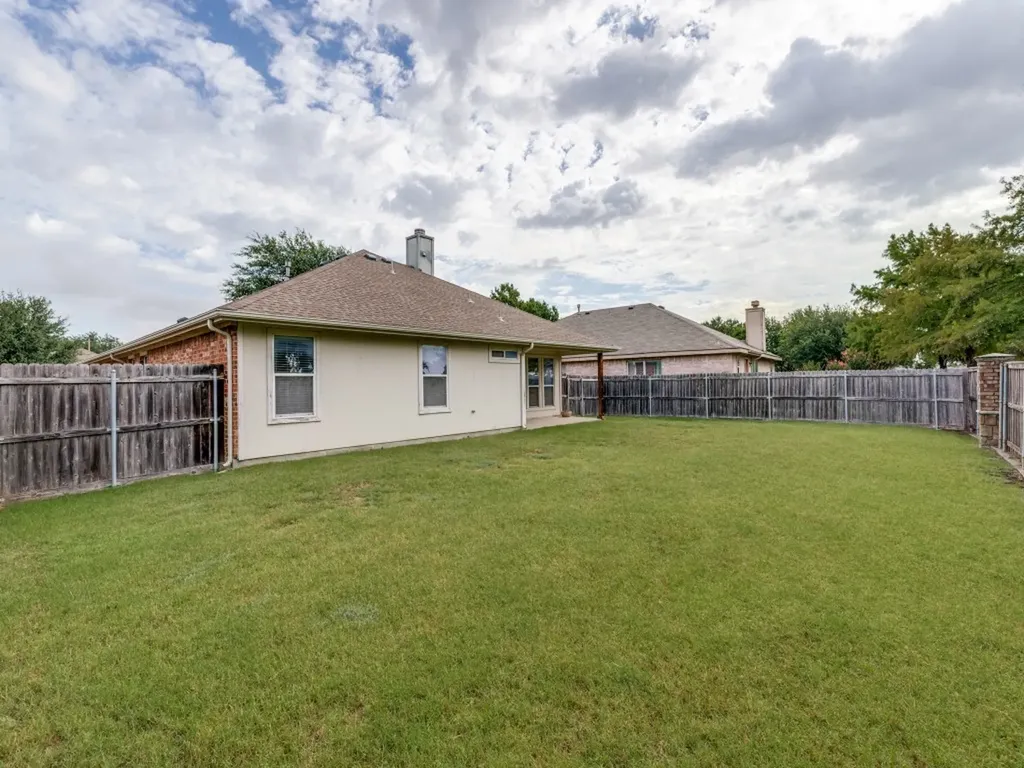 9809 Nixon Drive Mckinney TX 75072