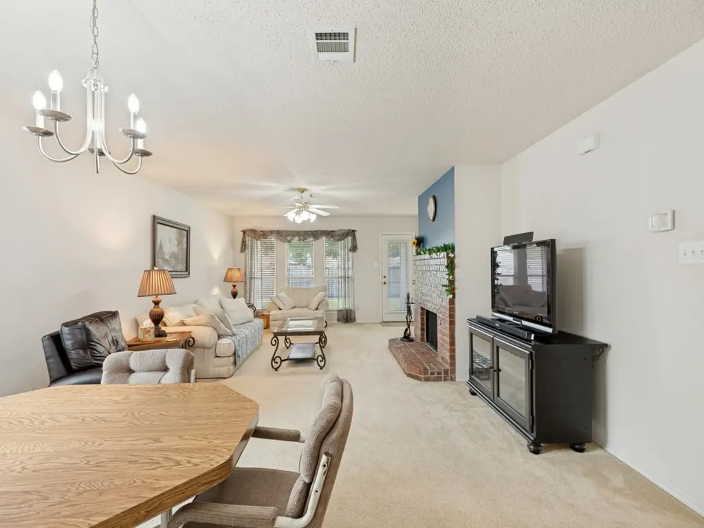 9809 Nixon Drive Mckinney TX 75072