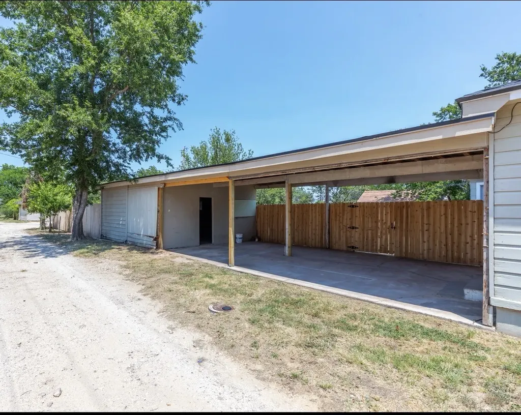 826 NE 14th Street Abilene TX 79601