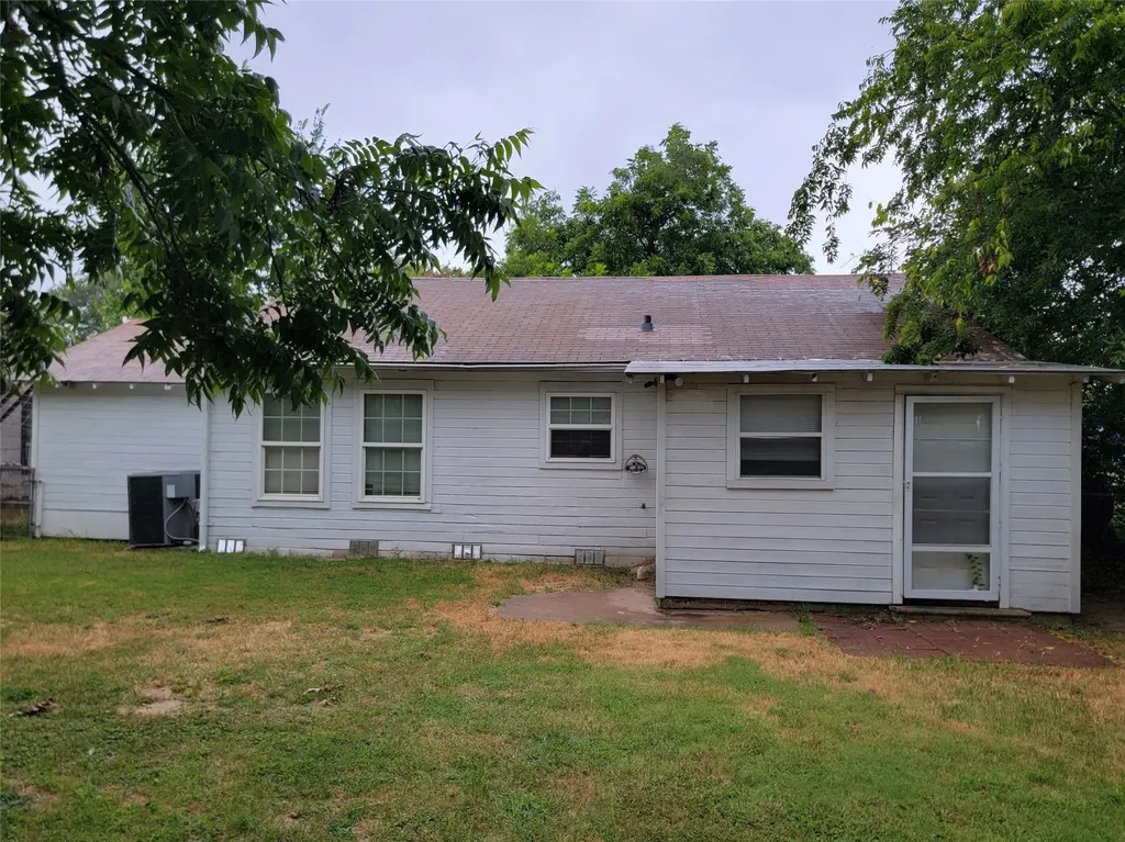 3513 Bluebird Street Waco TX 76705