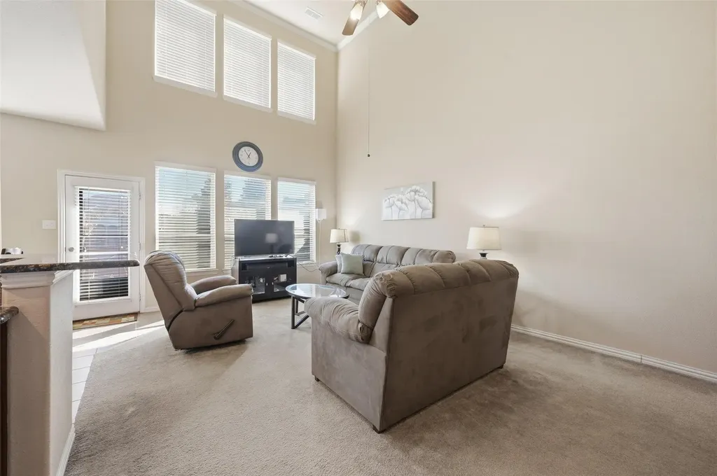 4222 Nia Drive Irving TX 75038