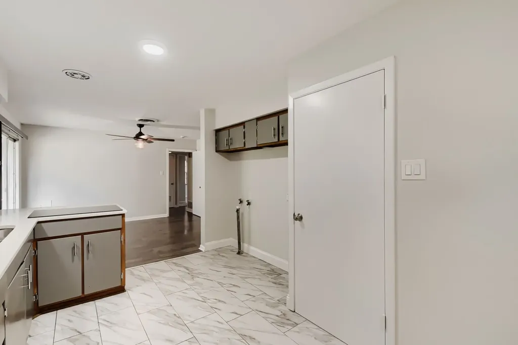 1405 Oak Grove Road Fort Worth TX 76134