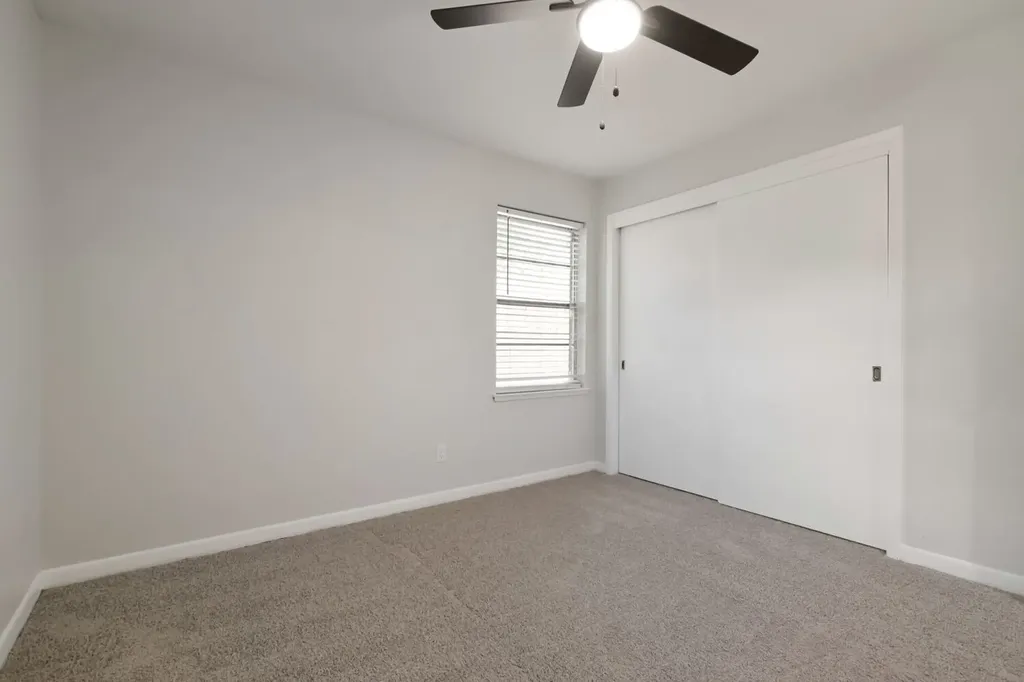 1405 Oak Grove Road Fort Worth TX 76134