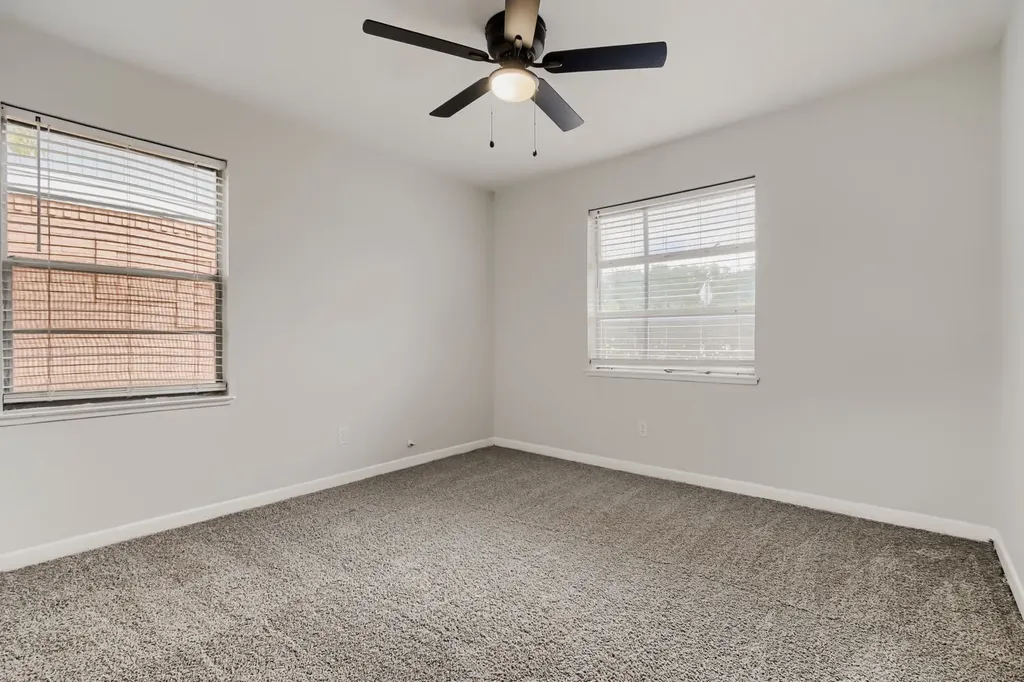 1405 Oak Grove Road Fort Worth TX 76134