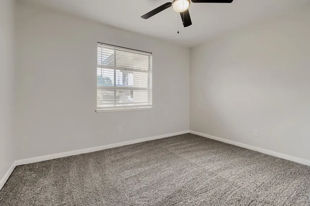 1405 Oak Grove Road Fort Worth TX 76134