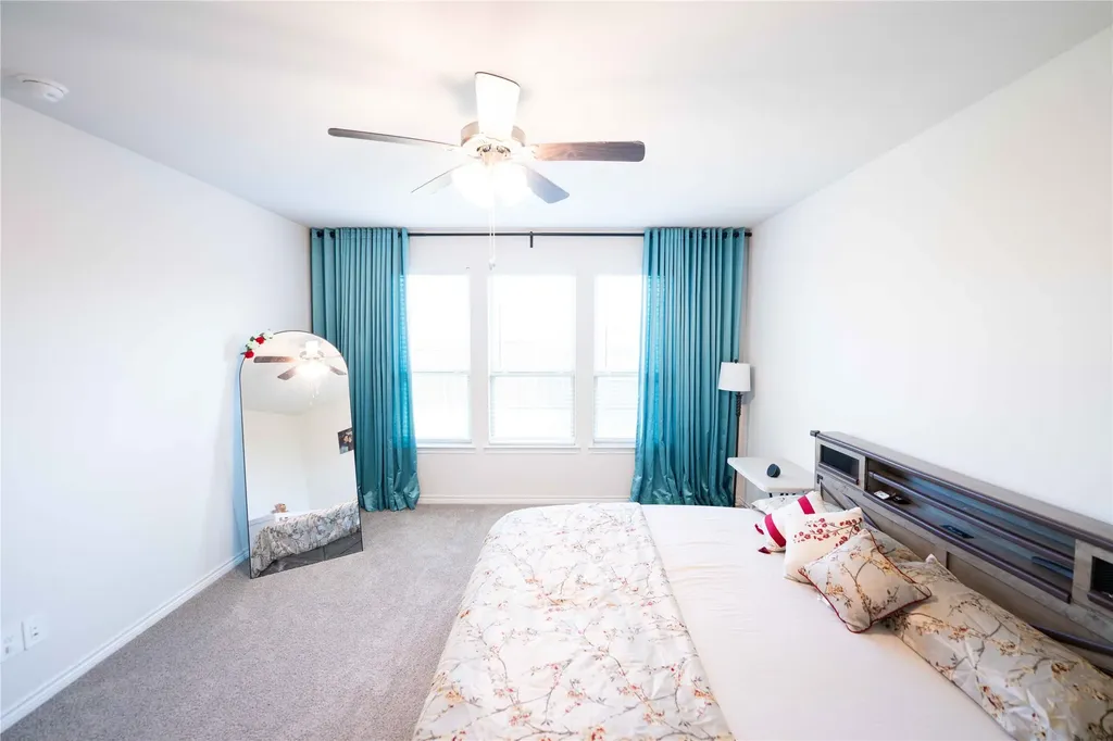 9820 Elk Falls Lane Aubrey TX 76227
