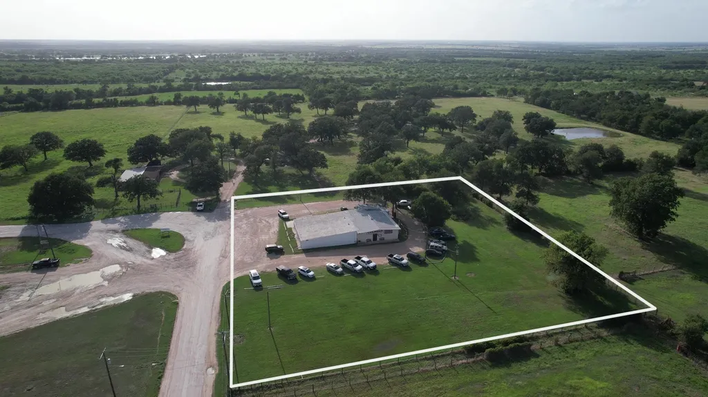 1710 Industrial Blvd Boulevard Cameron TX 76520