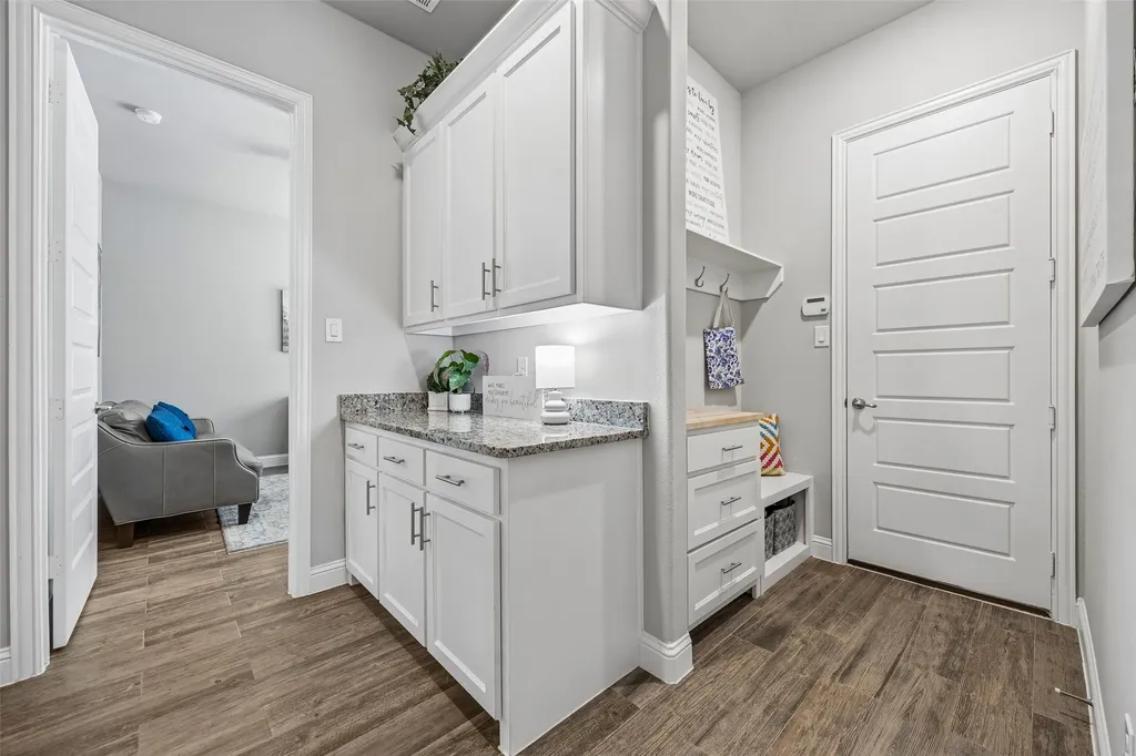 817 Harlan Court Murphy TX 75094