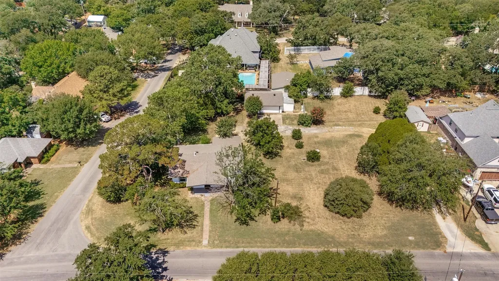 2201 Lake Coves Drive Flower Mound TX 75022