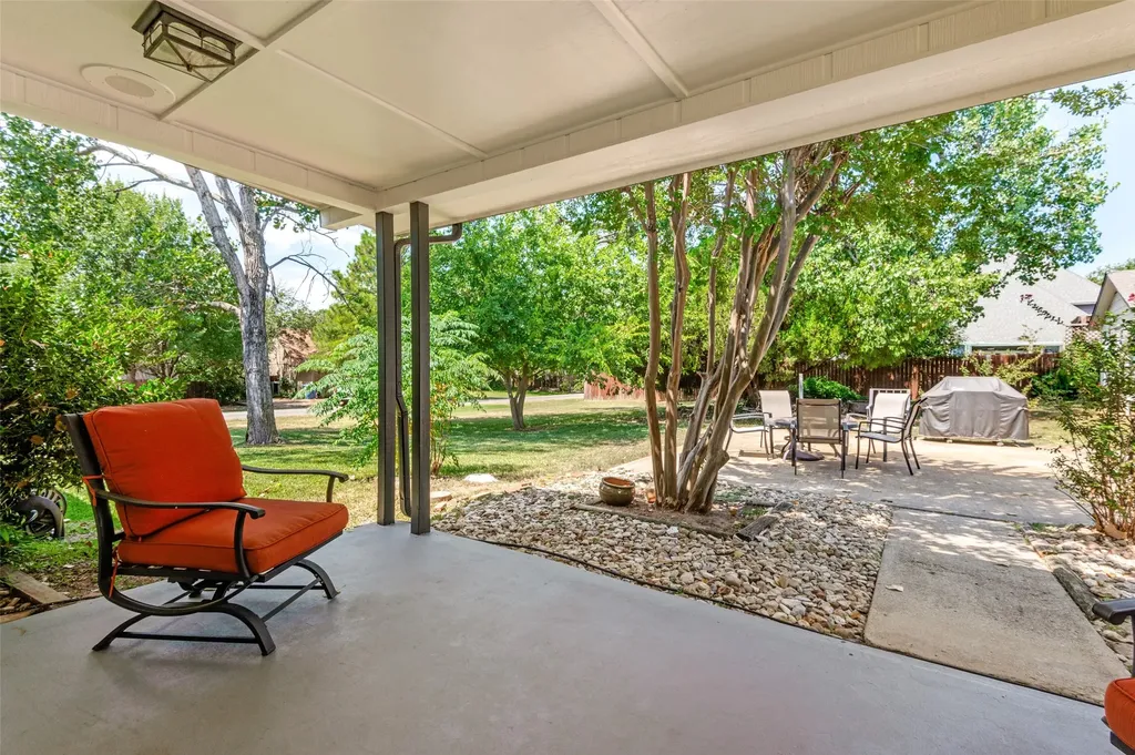 2201 Lake Coves Drive Flower Mound TX 75022