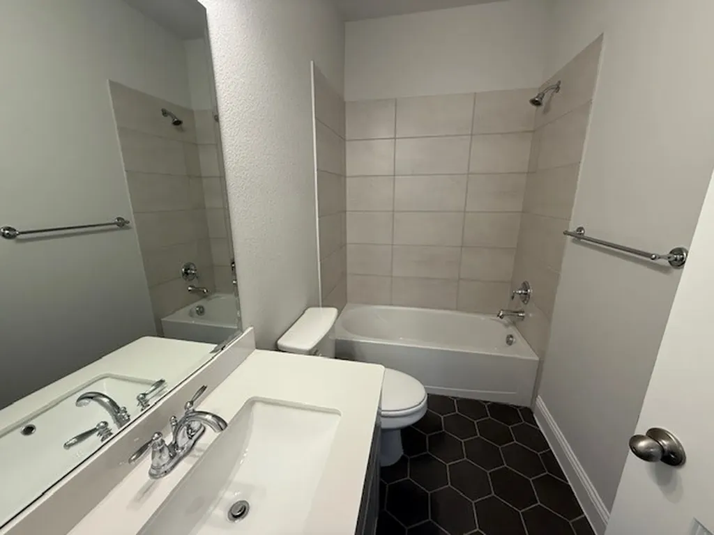 305 Blackthorne Drive Plano TX 75074