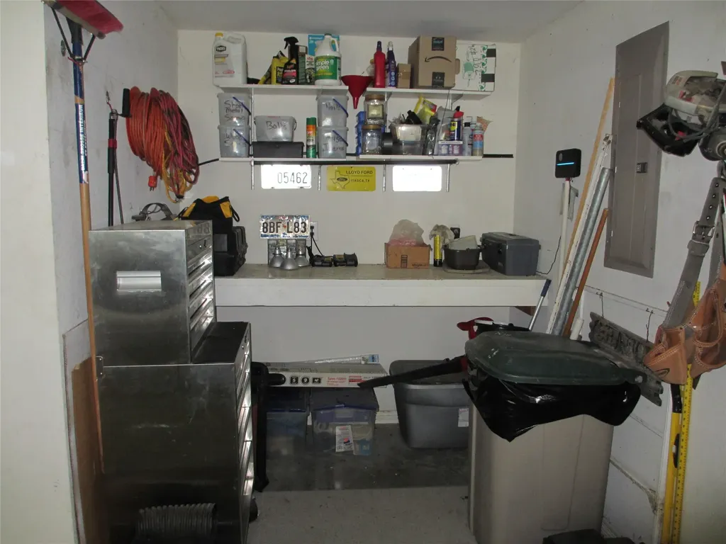3911 Fm 67 Itasca TX 76055
