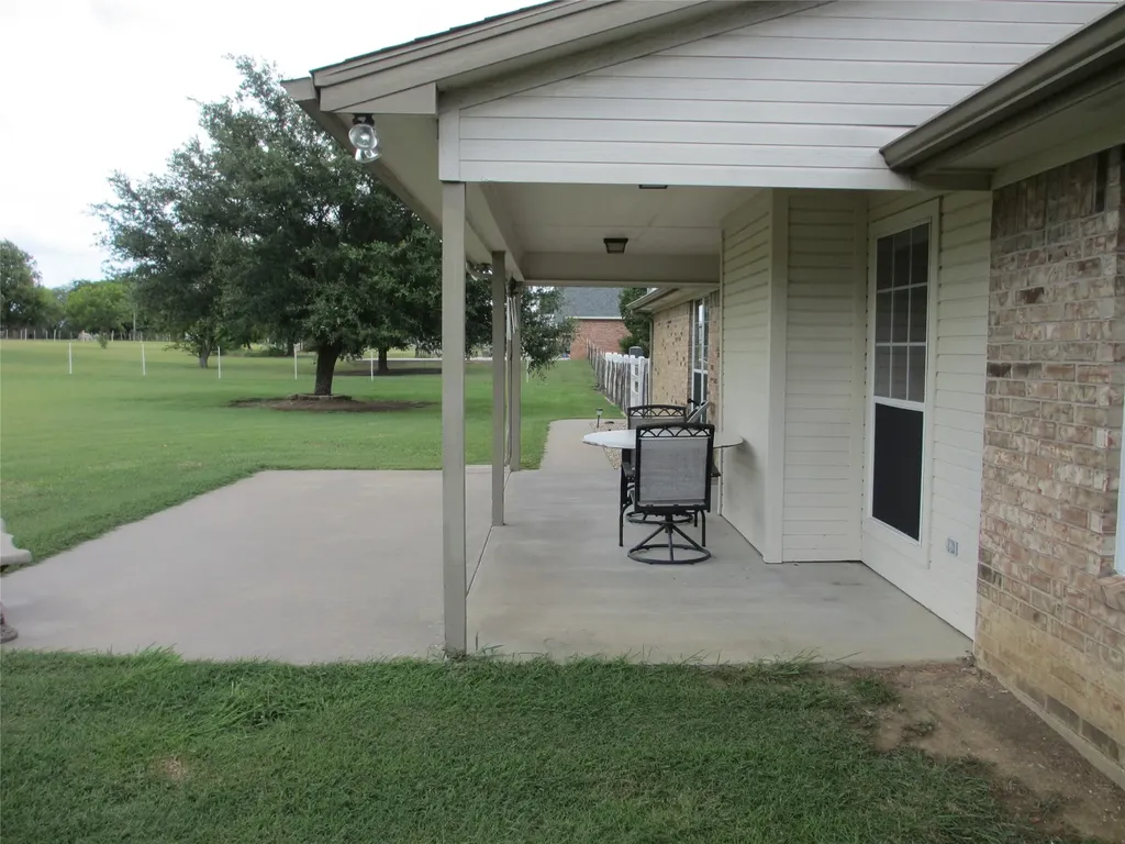 3911 Fm 67 Itasca TX 76055
