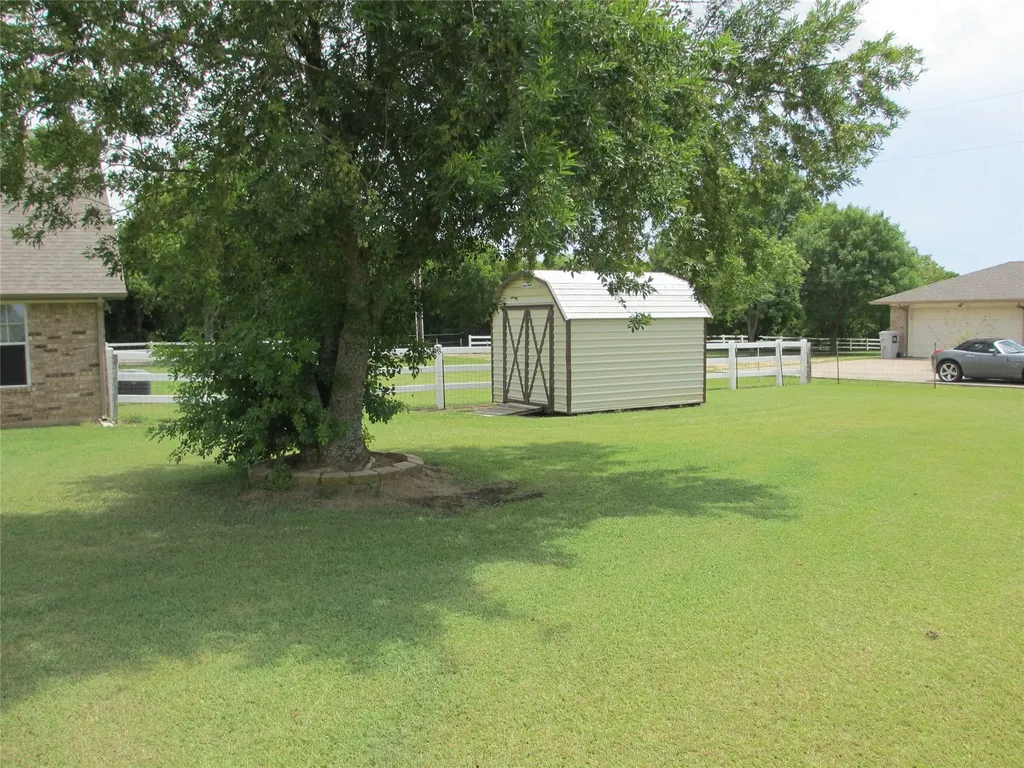 3911 Fm 67 Itasca TX 76055
