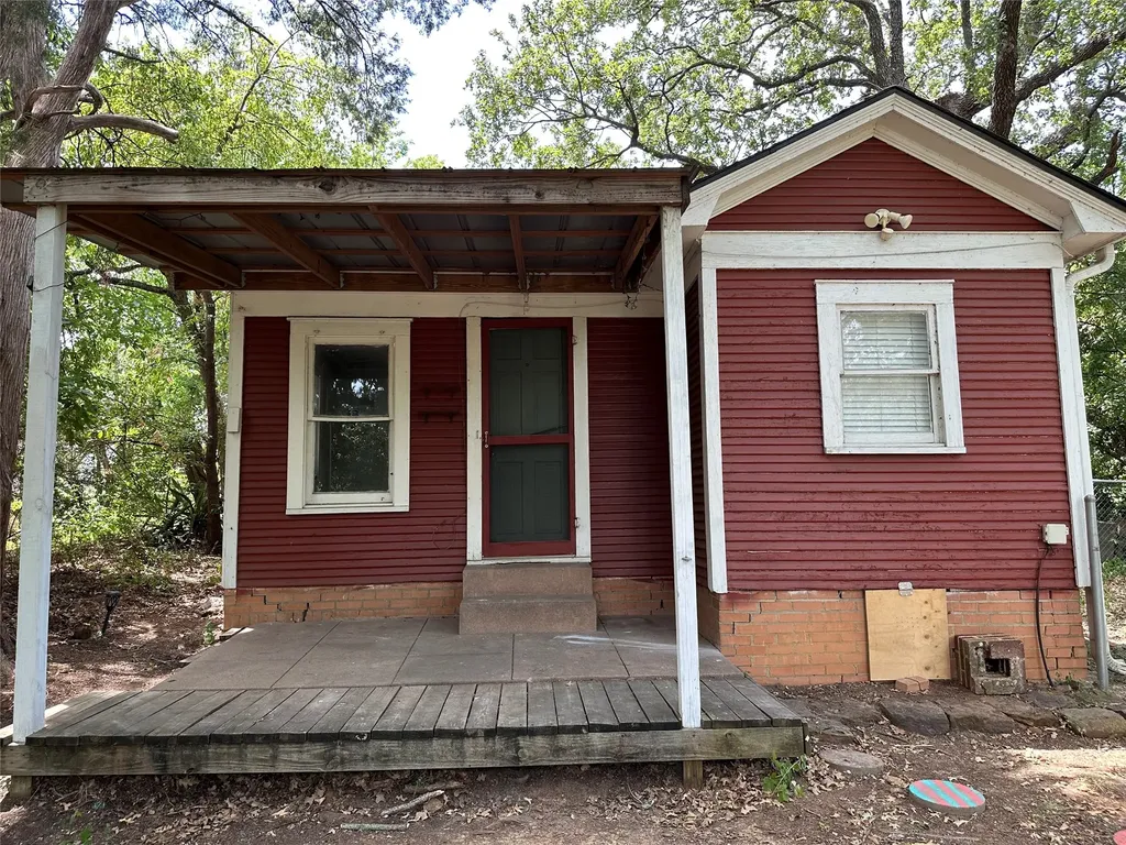 515 Pearl Street Denton TX 76201