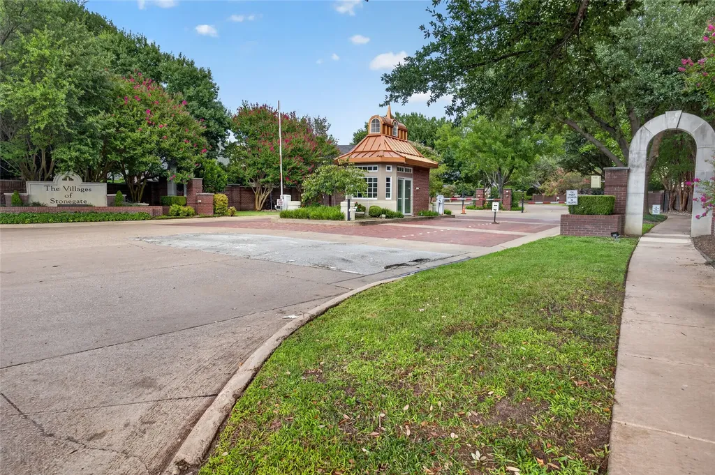 2606 Torrey Pines Drive Fort Worth TX 76109