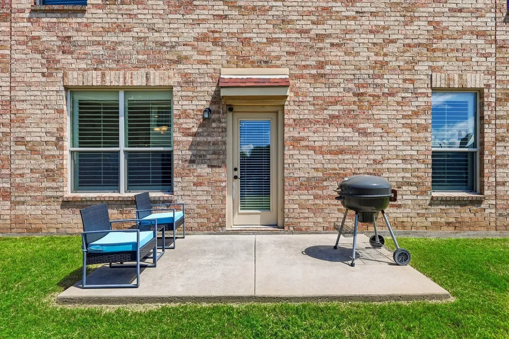 1611 Estacado Drive Allen TX 75013