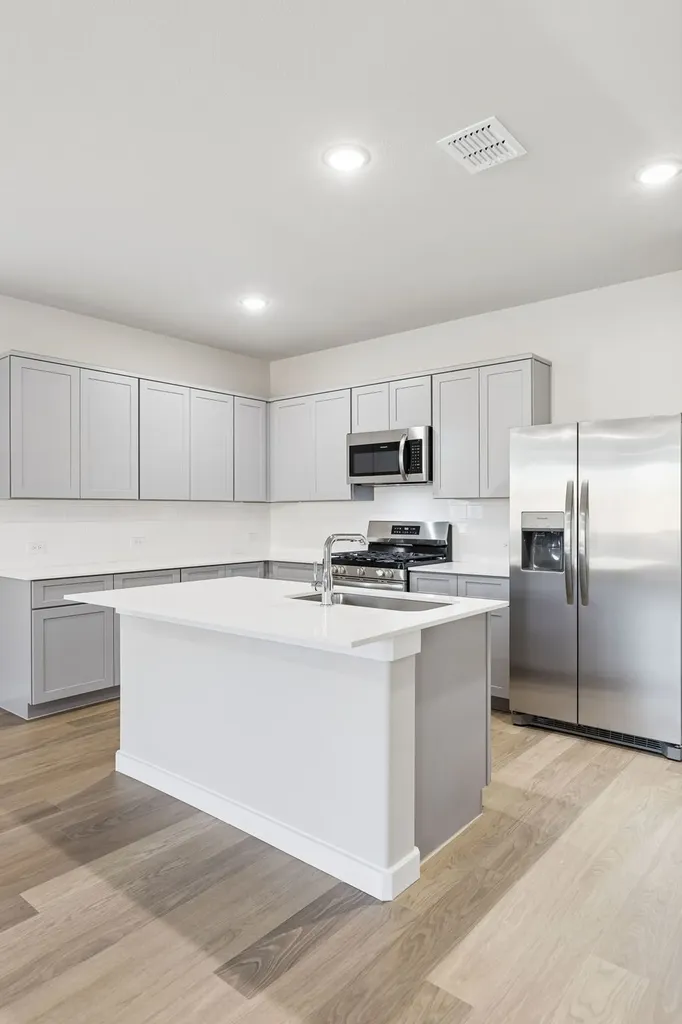 2233 Magenta Lane Aubrey TX 76227