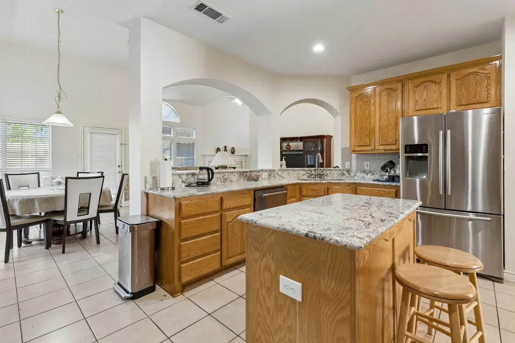 717 Morningside Trail Murphy TX 75094