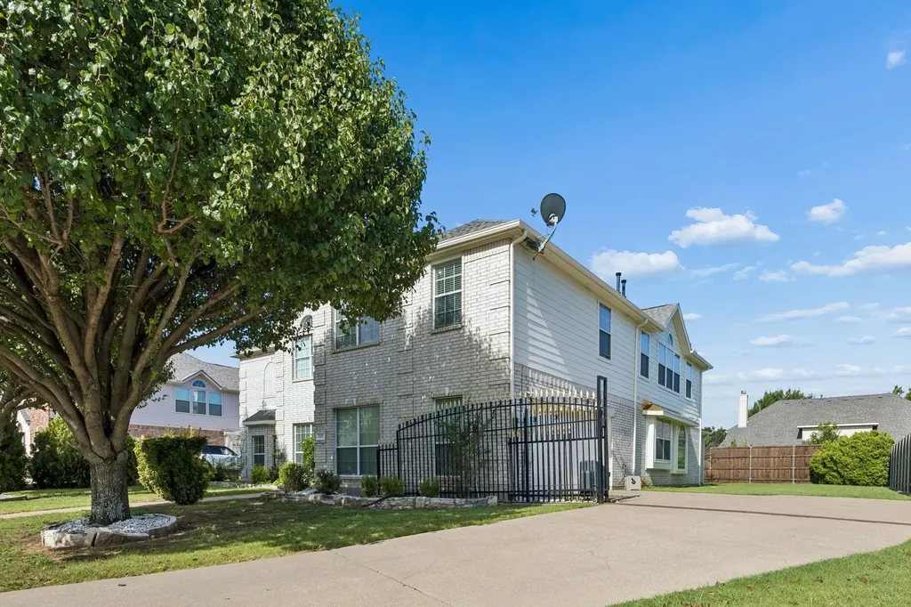 717 Morningside Trail Murphy TX 75094