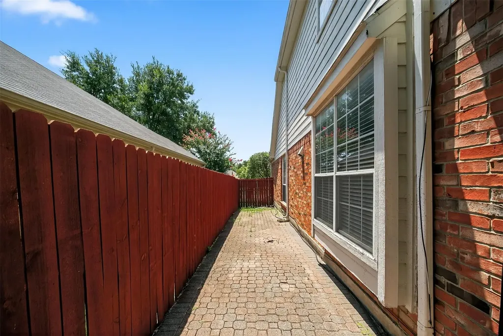 4729 Bull Run Drive Plano TX 75093